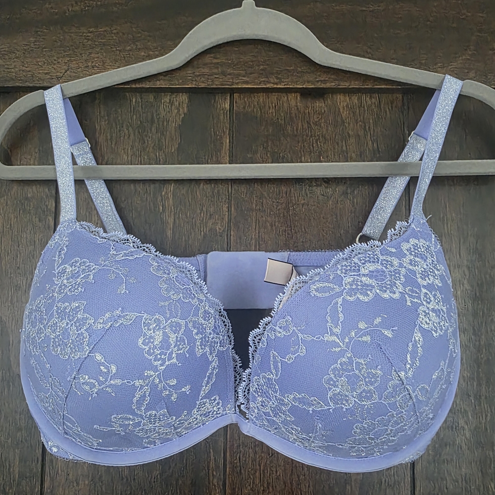 Victoria's Secret Lace Bra in Soft Lavender